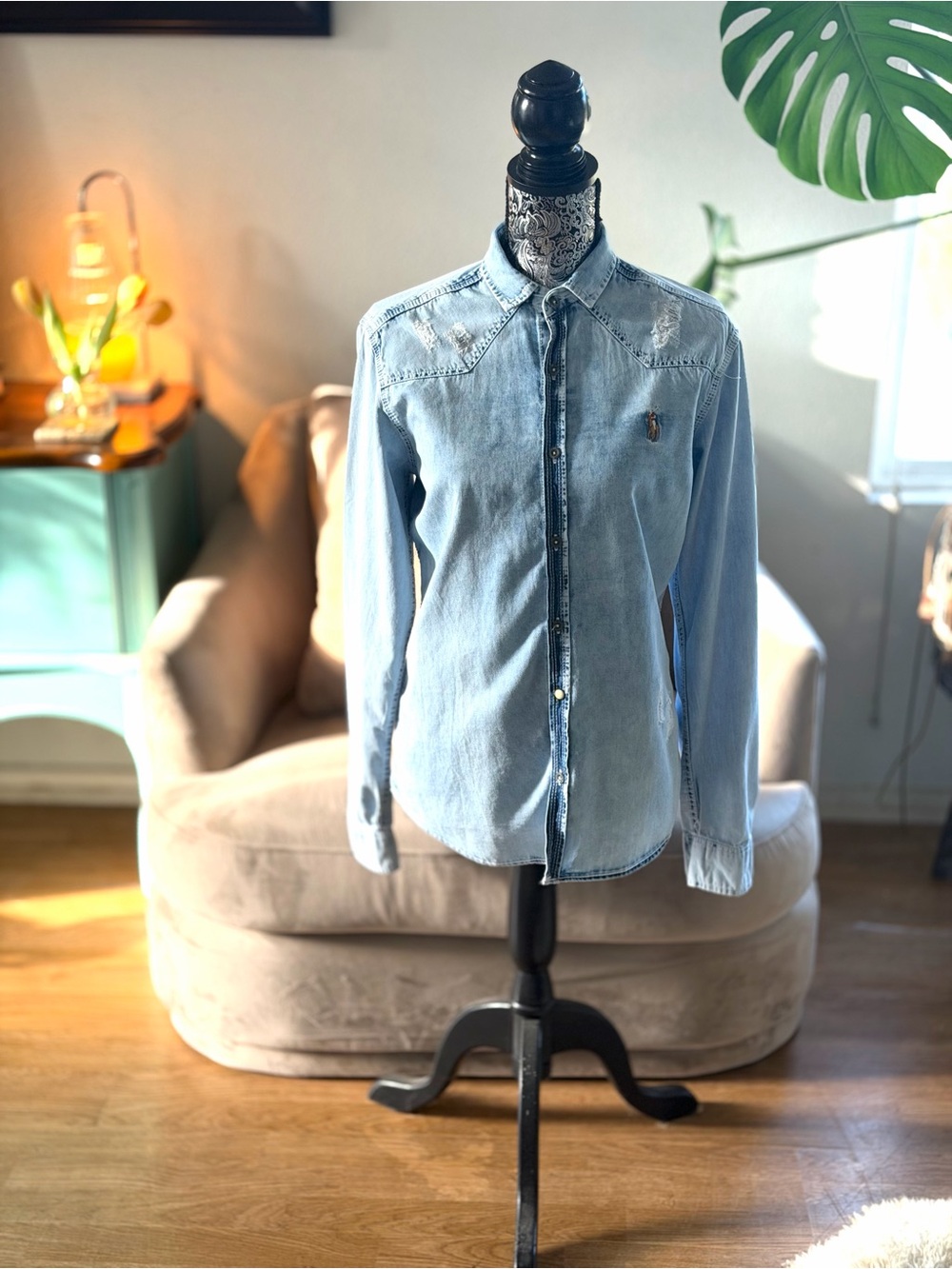 NWT Ralph Lauren Soft Chambray Denim Western Embroidered Button Down Shirt - Picture 3 of 8
